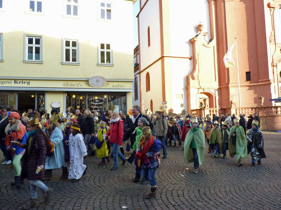 Bundesweite Eröffnung der Sternsingeraktion in Fulda (Foto: Karl-Franz Thiede)